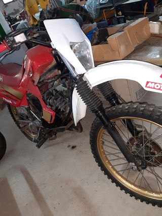 Puch condor trail , sin papeles