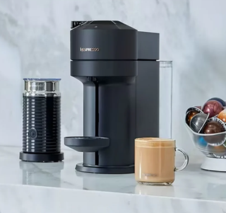 Cafetera Nespresso Vertuo Next C Matt Black