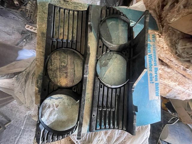 Calandras bmw e30 originales