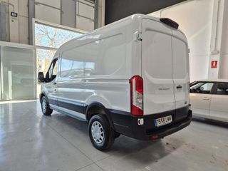 Ford Transit 2021