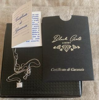 Cadena de oro y diamantes