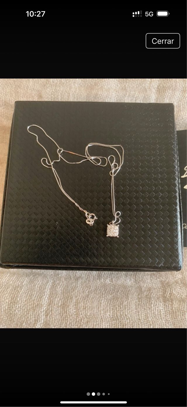 Cadena de oro y diamantes