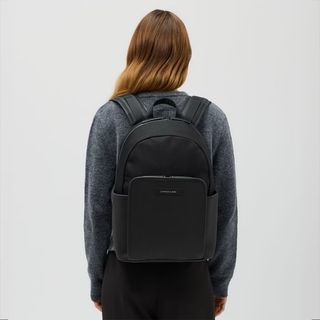 Mochila negro