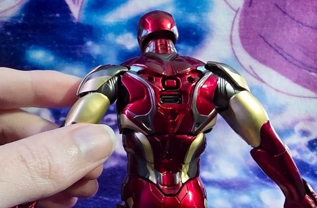 Ironman mk85 2.0 Figura 1/12 Marvel oficial Disney