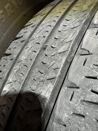2 cubiertas 225/75R16 MICHELIN AGILIS CAMPING
