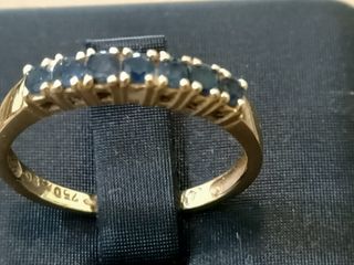 Anillo oro con zafiro 