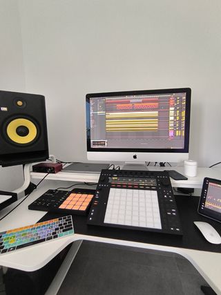 Ghost producer 