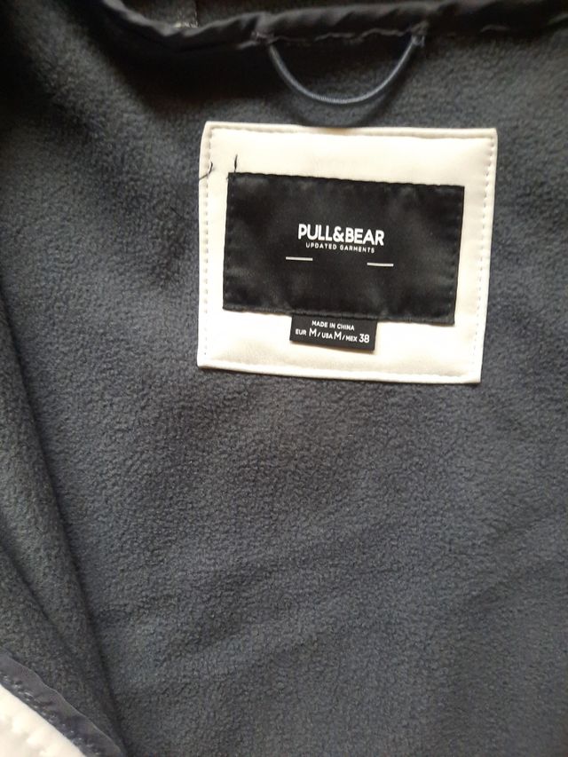 Chaqueta de Pull&Bear. 