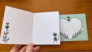 Tarjeta cumpleaños con sobre gatos