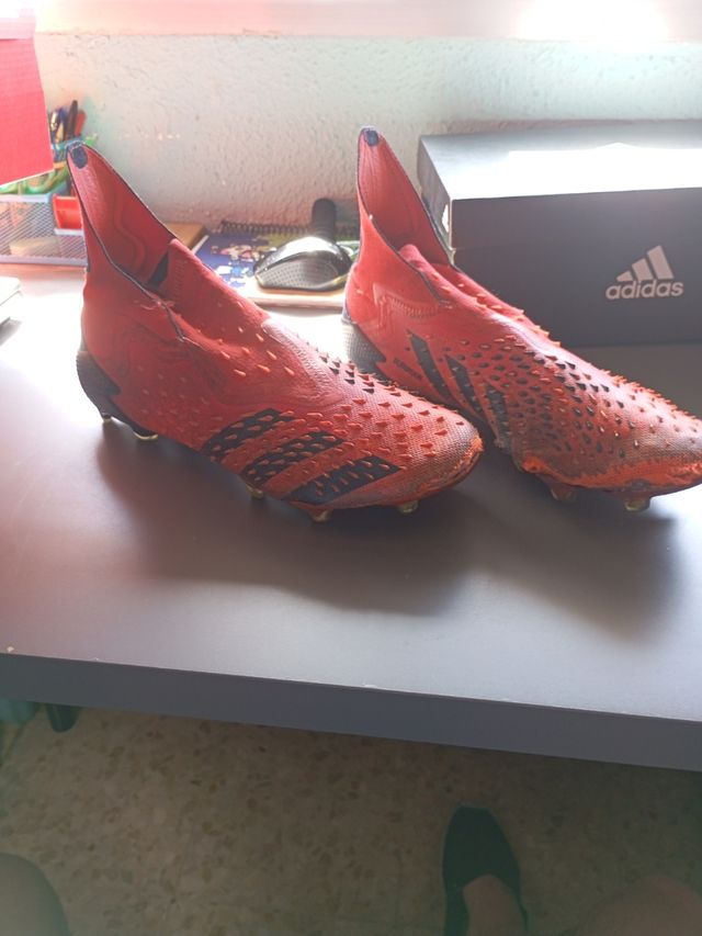 Botas de fútbol adidas predator