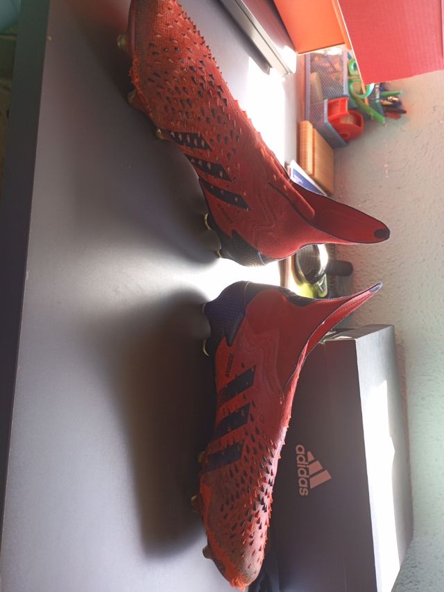 Botas de fútbol adidas predator