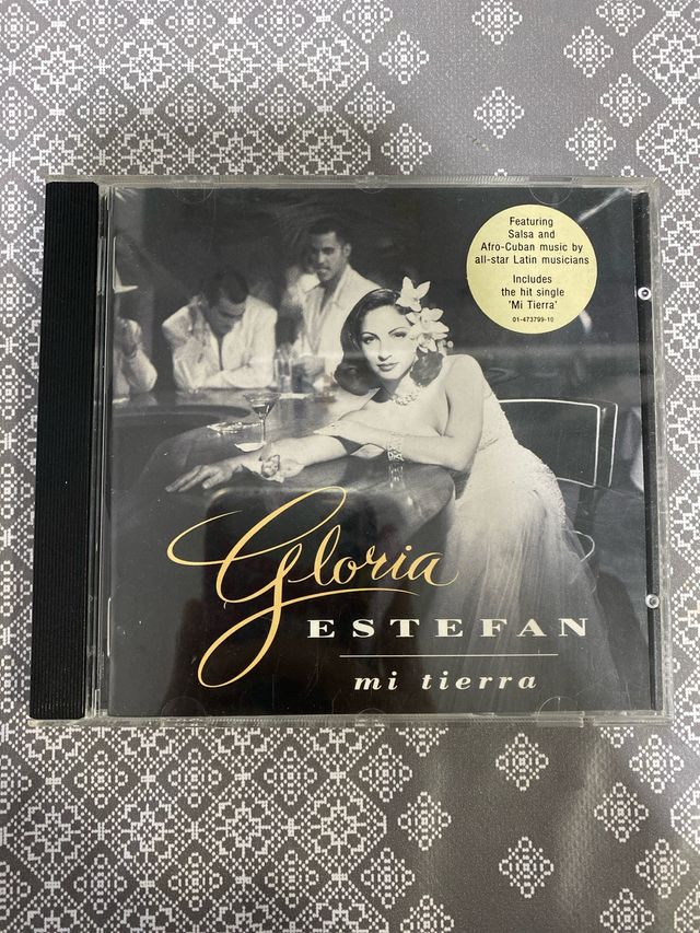 Gloria Estefan “Mi Tierra”