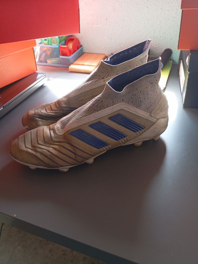 Botas de fútbol adidas predator