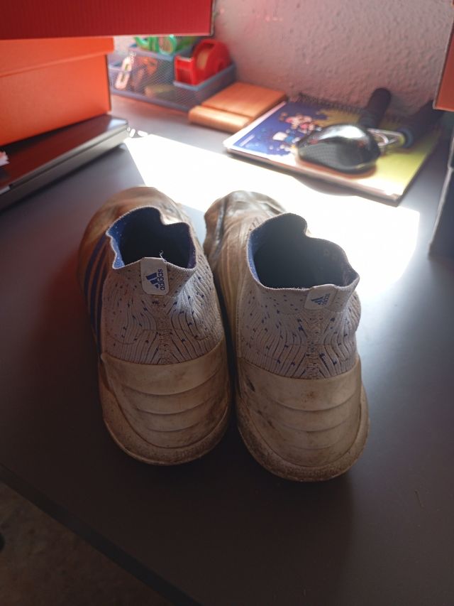 Botas de fútbol adidas predator