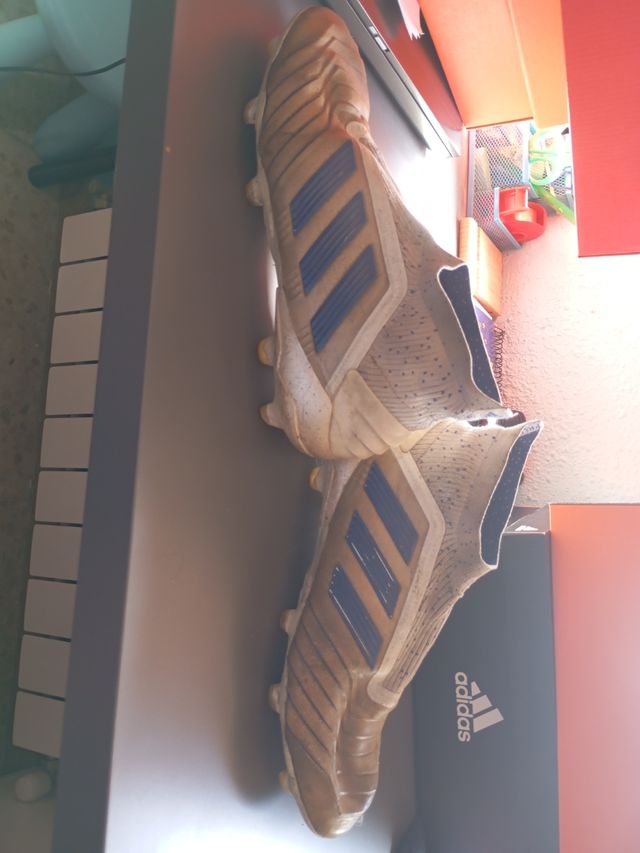 Botas de fútbol adidas predator