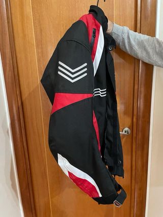 Chaqueta de Moto Talla M  Negra y Roja