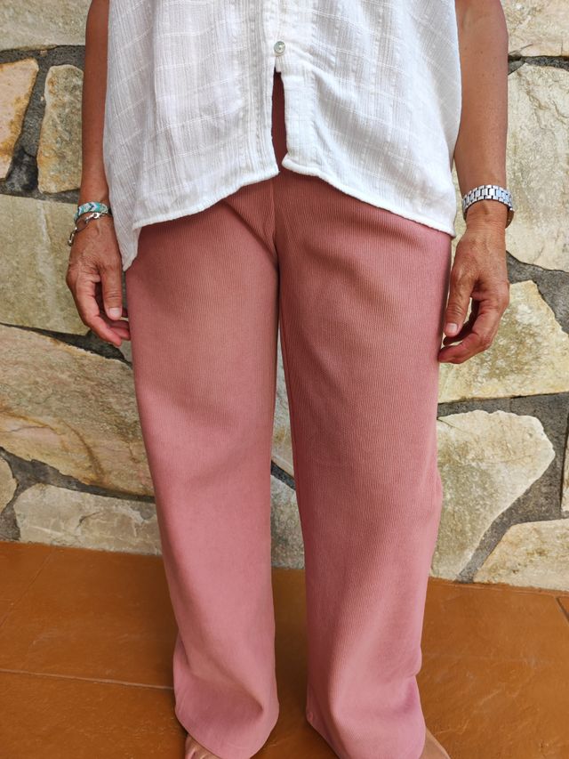 Pantalones anchos