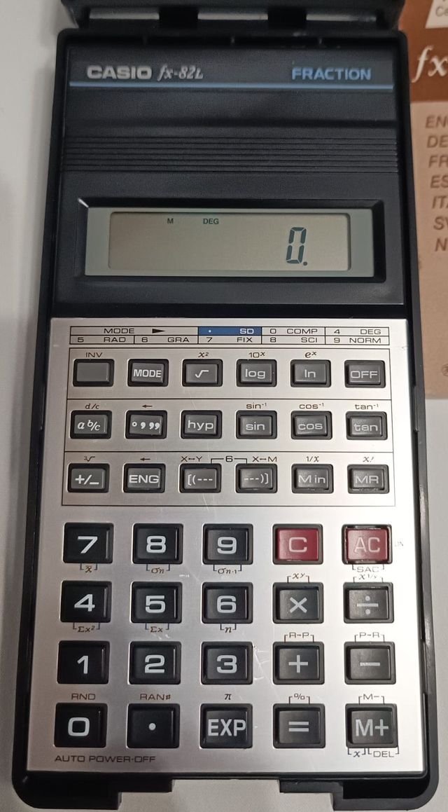 Calculadora Científica Casio fx-82L Fraction