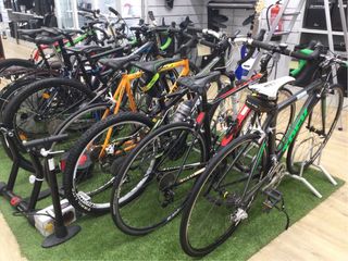 Surtido de bicicletas con 5 por ciento de descuent