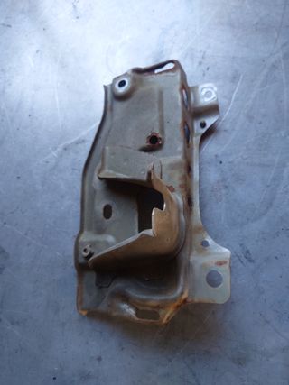 Soporte batería honda crx/Civic ef