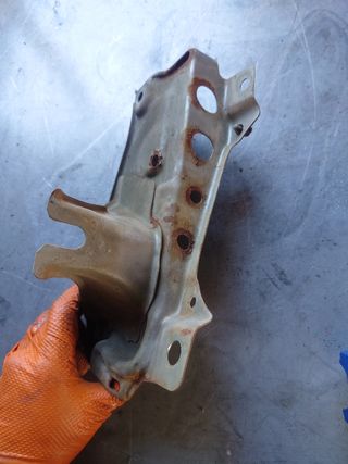 Soporte batería honda crx/Civic ef