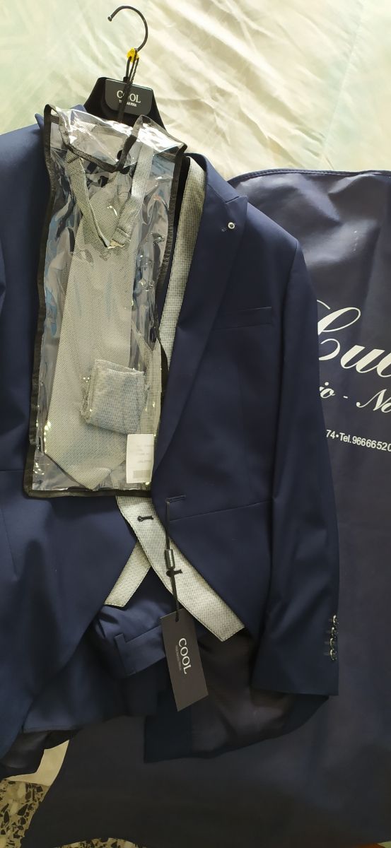 Traje de novio nuevo sin usar