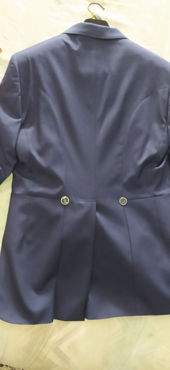 Traje de novio nuevo sin usar