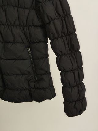Plumas negro