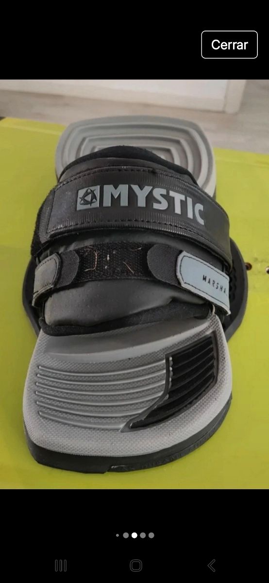 Tabla kitesurf y footstraps