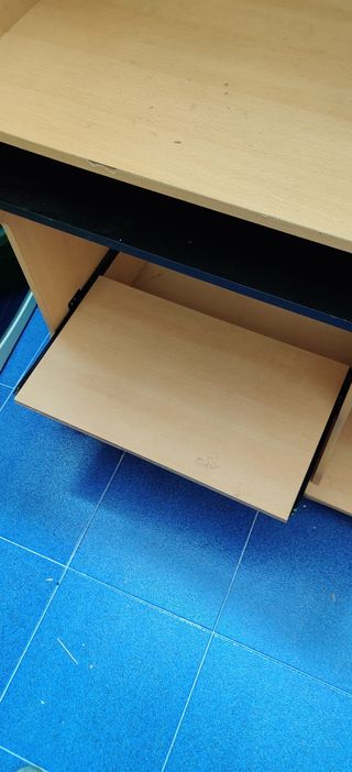 Escritorio en perfecto estado