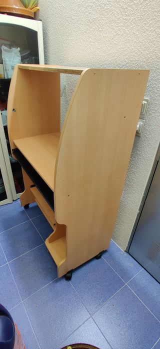 Escritorio en perfecto estado