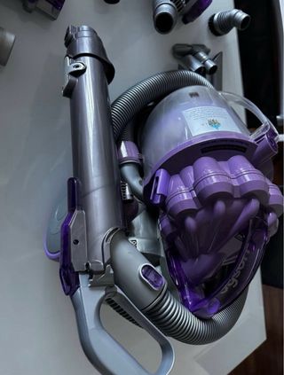 Aspirapolvere Dyson DC08 Animal Pro