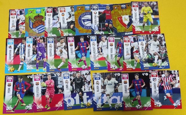 Grande lotto di carte da calcio