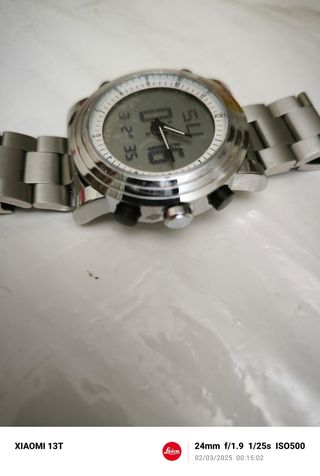 Reloj plateado sinobi