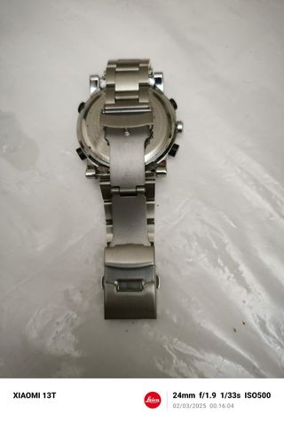 Reloj plateado sinobi