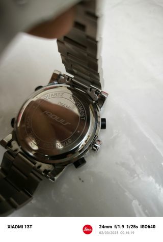 Reloj plateado sinobi