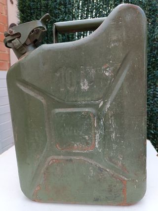 Bidón de gasolina