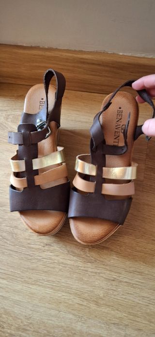 Sandalias plataforma Benavente 