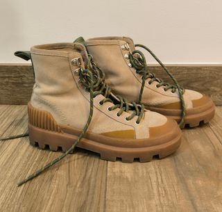 Botines cordones Zara