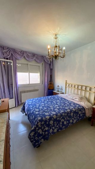 Casa adosada en el centro de Cardedeu – 4 hab., jardín, garaje y suite principal

