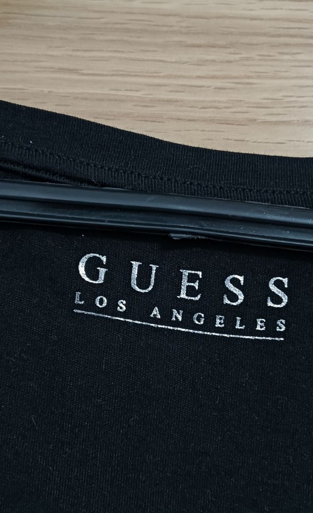 Camiseta Guess