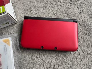 Nintendo 3DS XL Roja