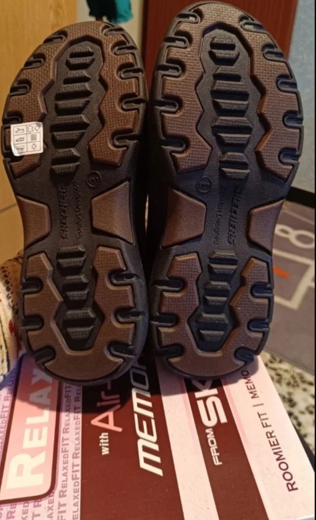 Zapatos Skechers nuevos