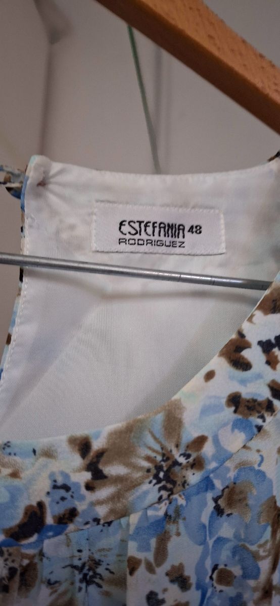 Traje de chaqueta y falda