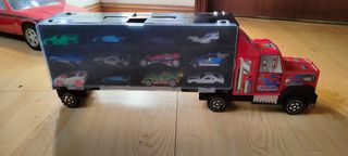 Brinquedo Camião reboque cheio de carros