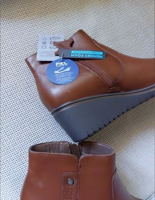 Botines de piel nuevos