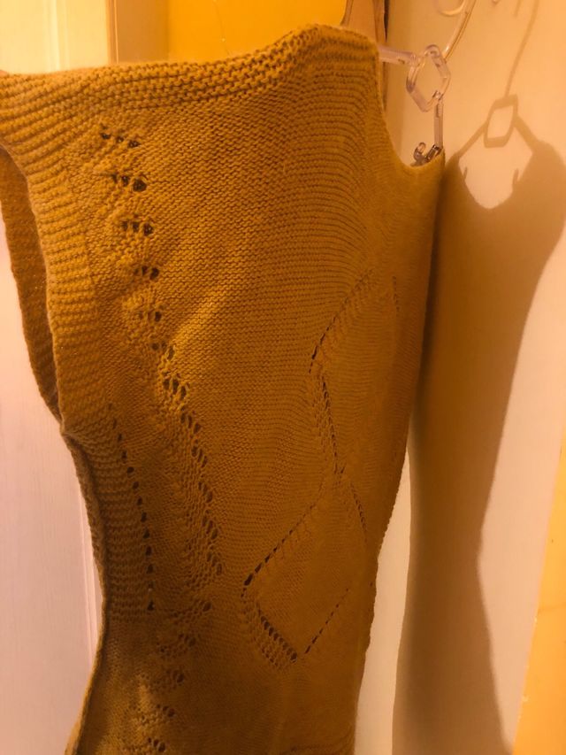 Pullover in ocra gialla