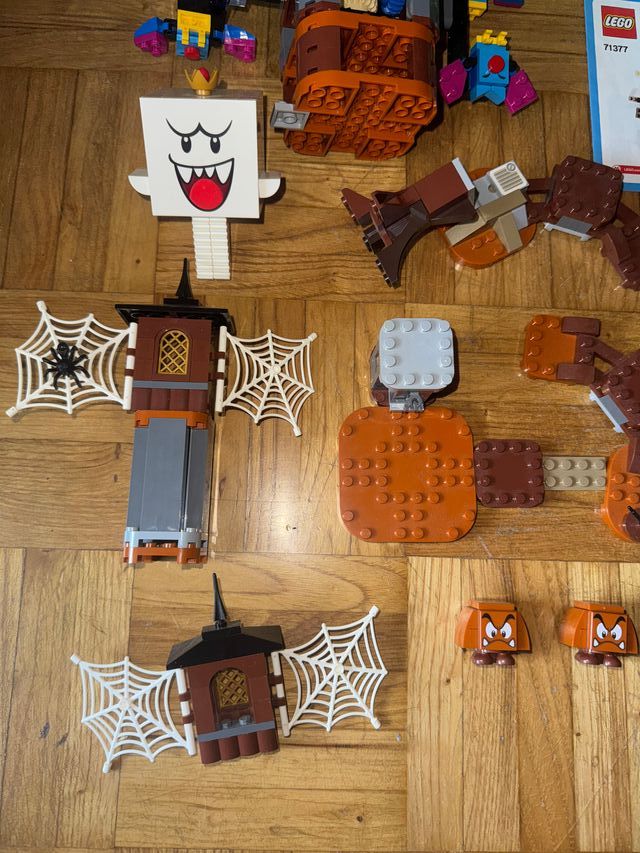 Lego Súper Mario 71377 Rey Boo y jardín encantado
