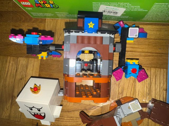 Lego Súper Mario 71377 Rey Boo y jardín encantado