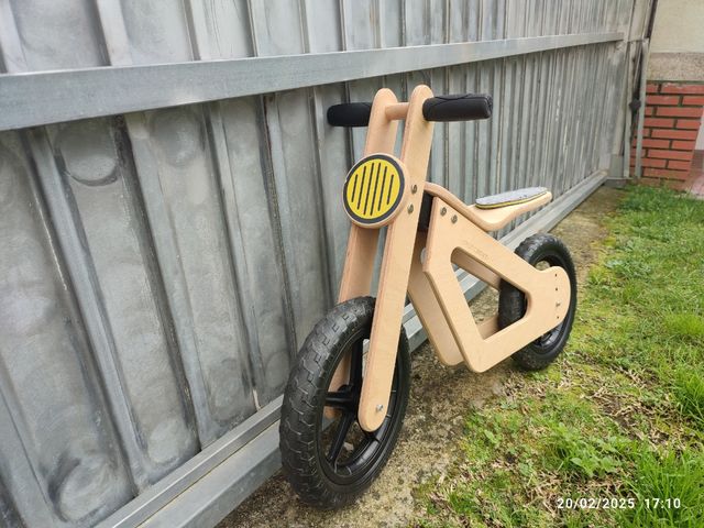 Bicicleta madera sin pedales